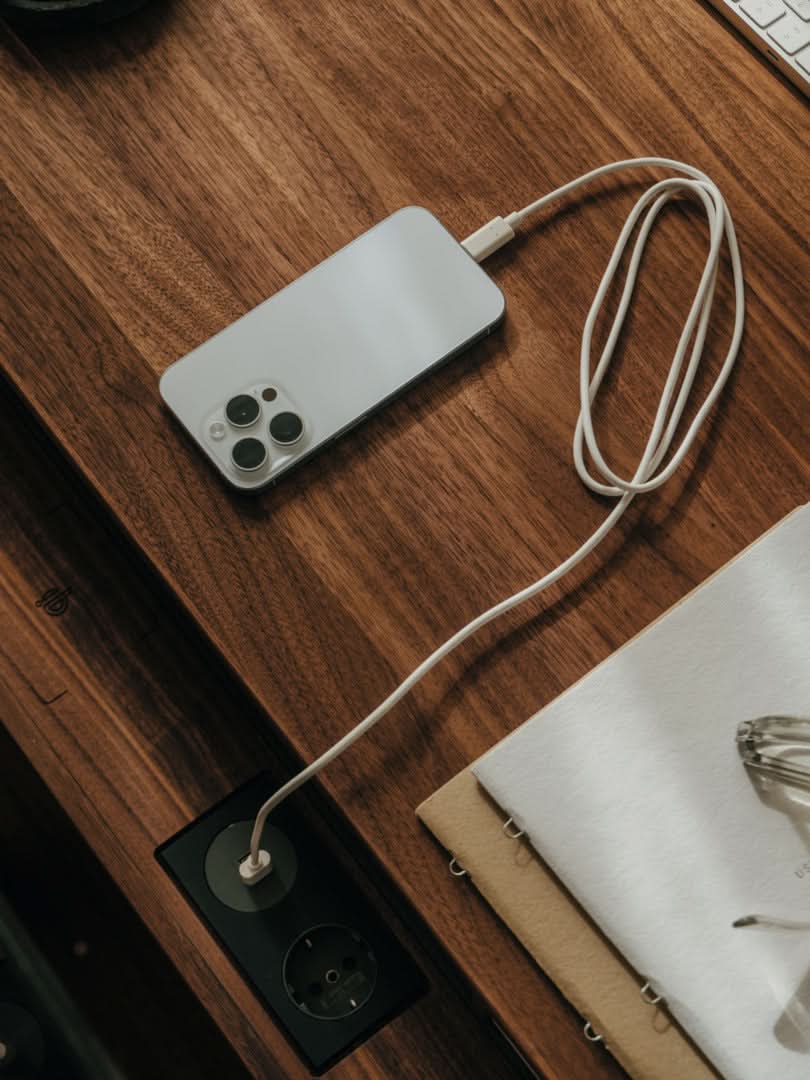 TEAM 7 filigno writing desk in walnut. photo: TEAM 7 - Available in Canada at The Mattress & Sleep Co.