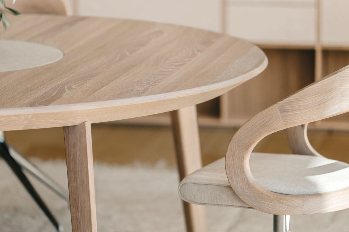 TEAM 7 miró table in white oil oak. photo: TEAM 7 - Available in Canada at The Mattress & Sleep Co.