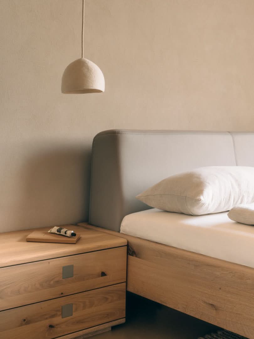 TEAM 7 nox occasional furniture in wild white oil oak. photo: TEAM 7 - Available in Canada at The Mattress & Sleep Co.