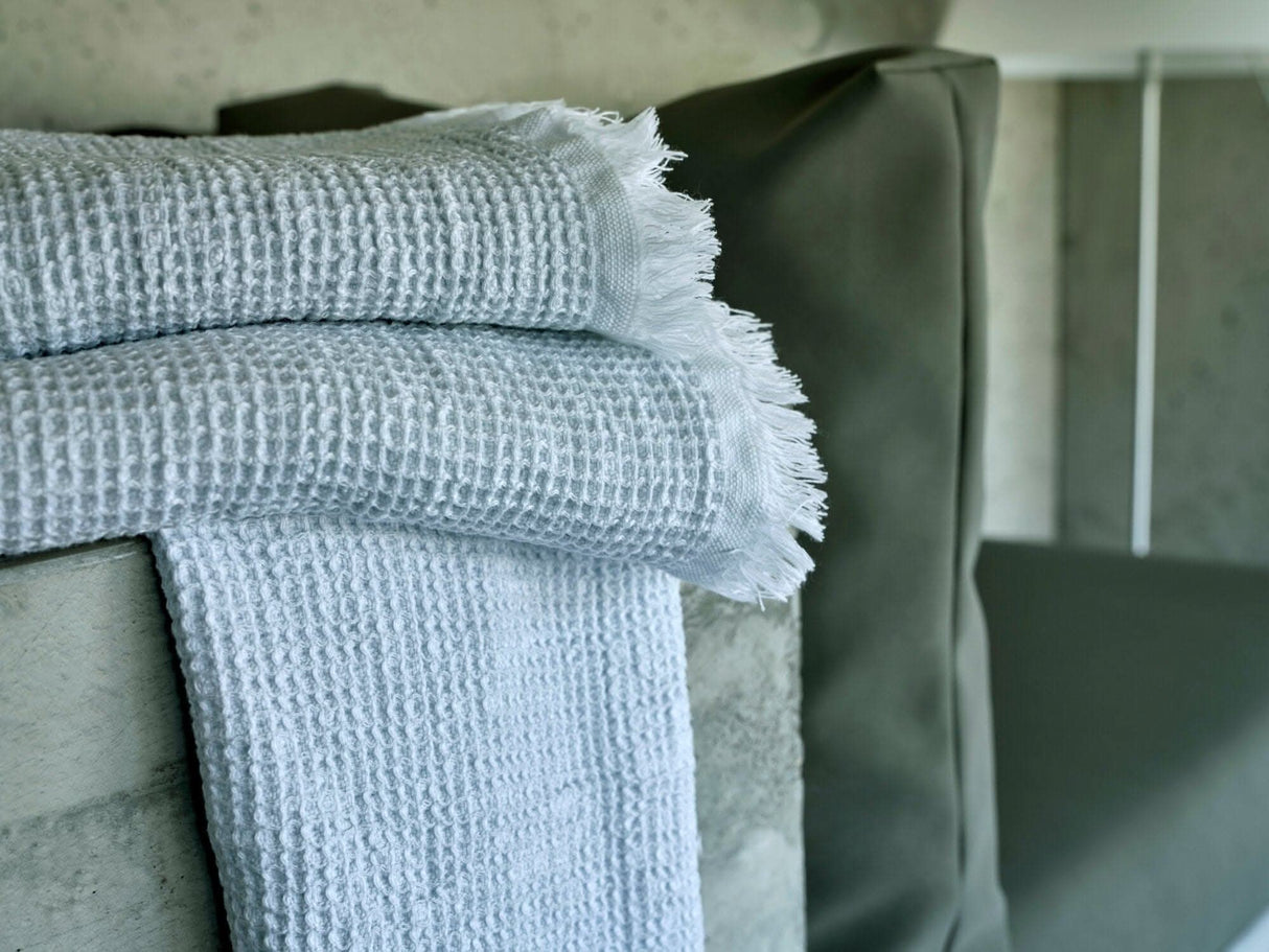 A&H Bees Towels in 992 Platinum