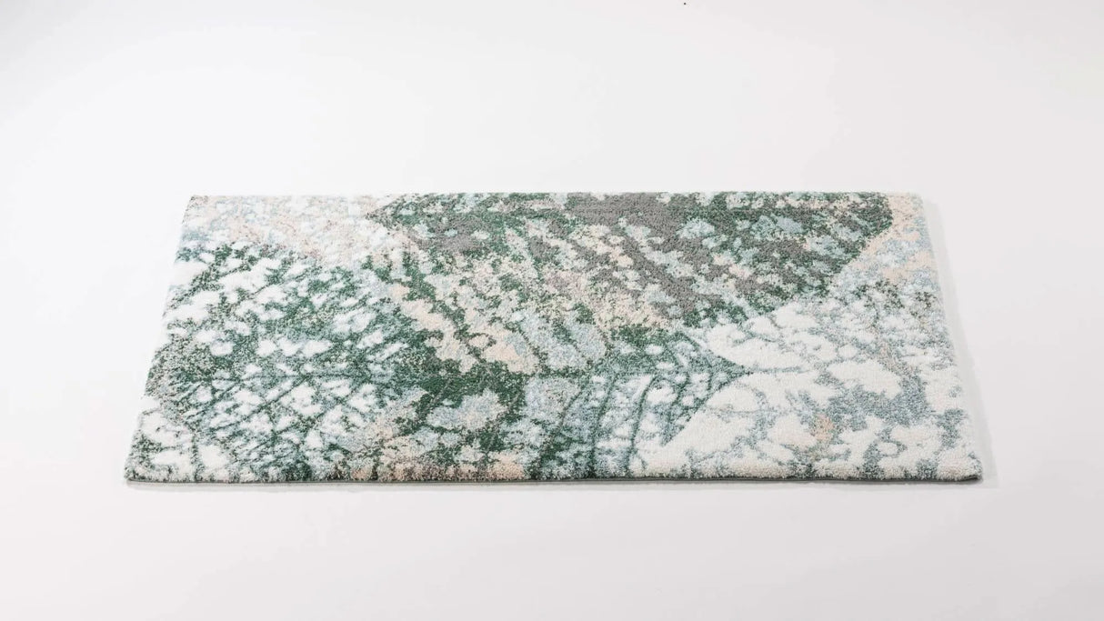 The A&H Monoke Bath Rug is made from 100% Giza Egyptian Cotton Long Staple and is available in two sizes