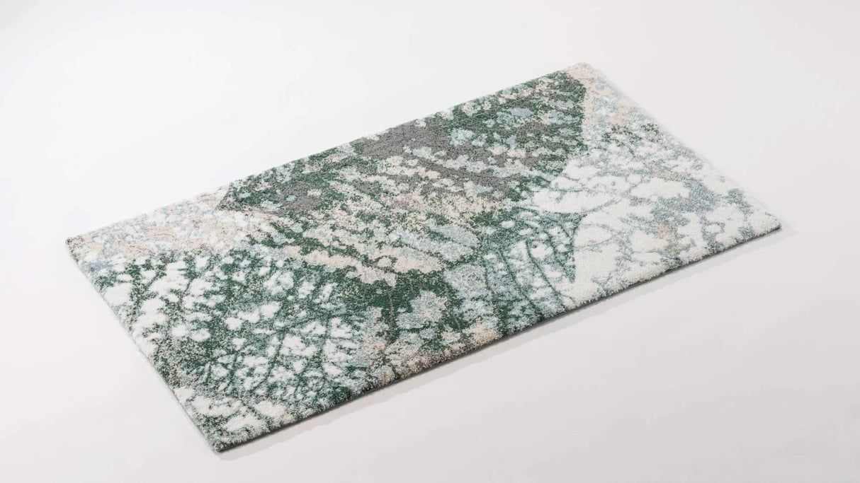 The A&H Monoke Bath Rug is made from 100% Giza Egyptian Cotton Long Staple and is available in two sizes