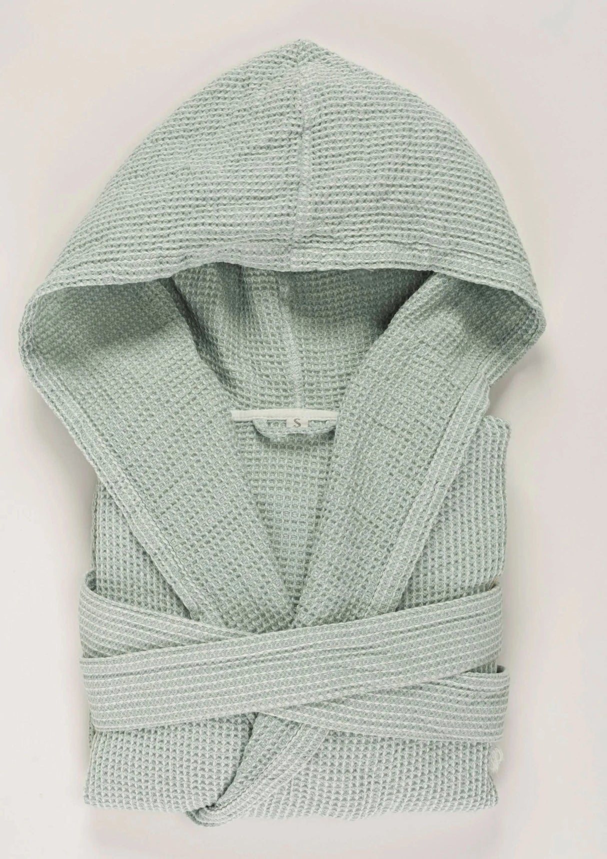 A&H Bees Robe in 210 Aqua