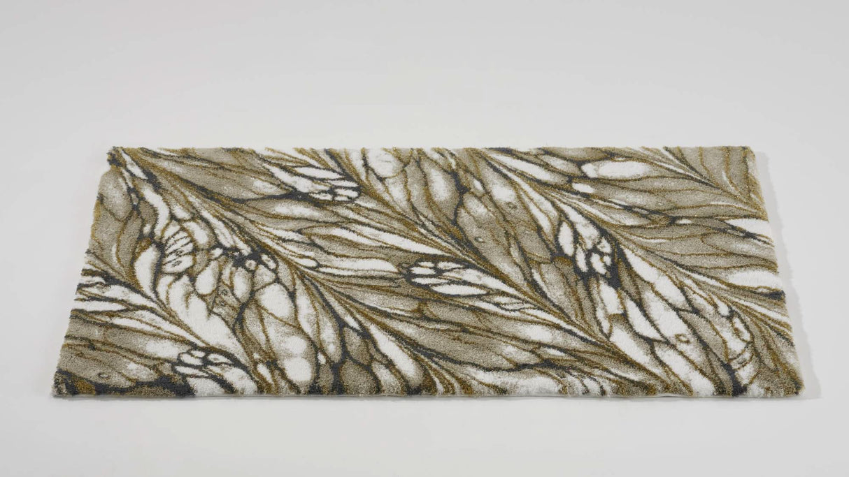 A&H Diane Bath Rug, 27 x 47" w/ non-slip backing