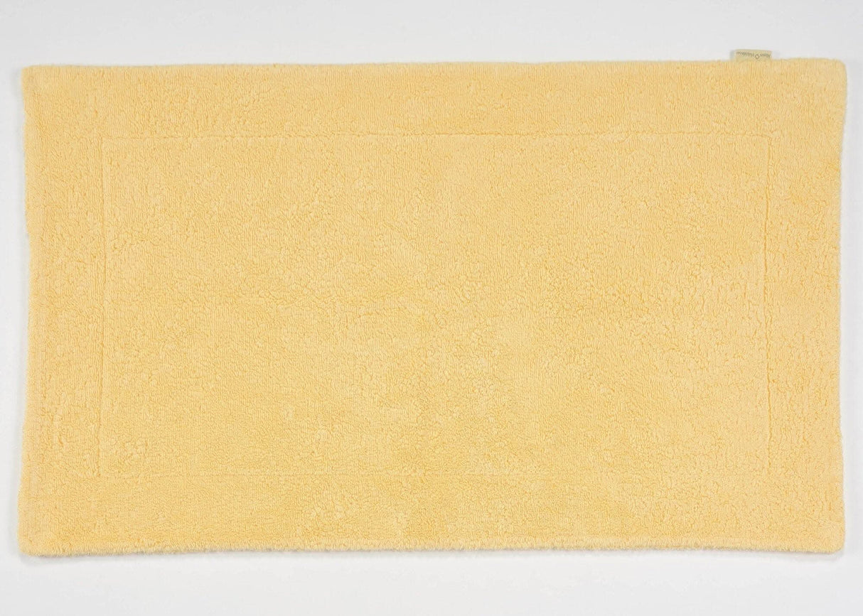 Abyss & Habidecor Double Tub Mat in 803 Popcorn. Available in Canada @ TMASC.