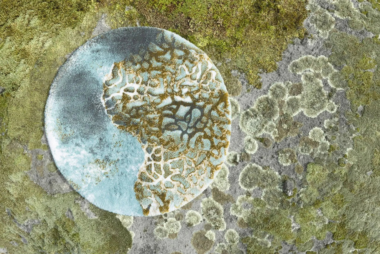 A&H Dune Bath Rug, 33" diameter w/ non-slip backing