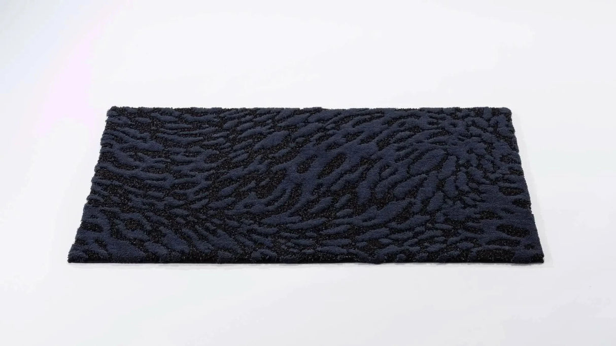 A&H Flow Bath Rug 990 Black, two sizes available