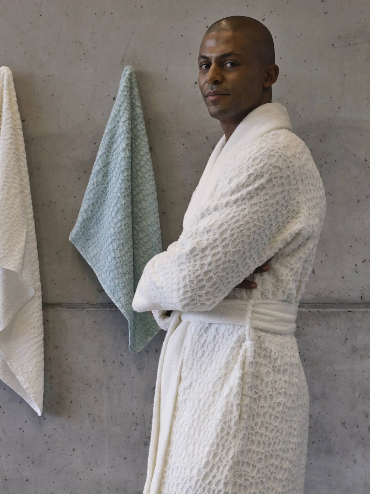 A&H Lodge Robe in 103 Ivory. A&H Lodge Towels in 103 Ivory & 235 Ice