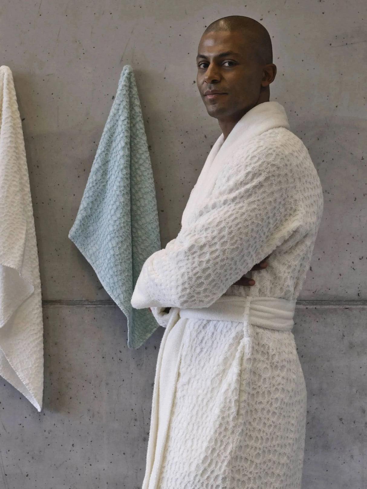 A&H Lodge Robe in 103 Ivory. A&H Lodge Towels in 103 Ivory & 235 Ice