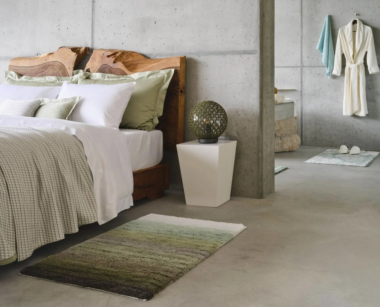 A&H Maior Bath Rug, 27 x 43" - 100% Giza Egyptian Cotton Long Staple