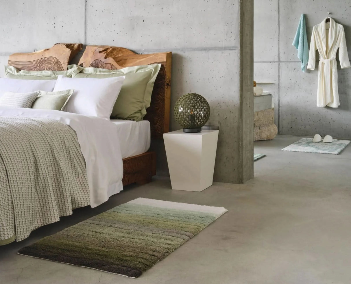 A&H Maior Bath Rug, 27 x 43" - 100% Giza Egyptian Cotton Long Staple