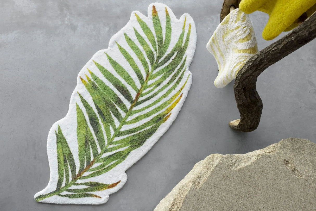 A&H Palm Bath Rug in 165 Apple Green. 1,900 gsm 31 x 63"