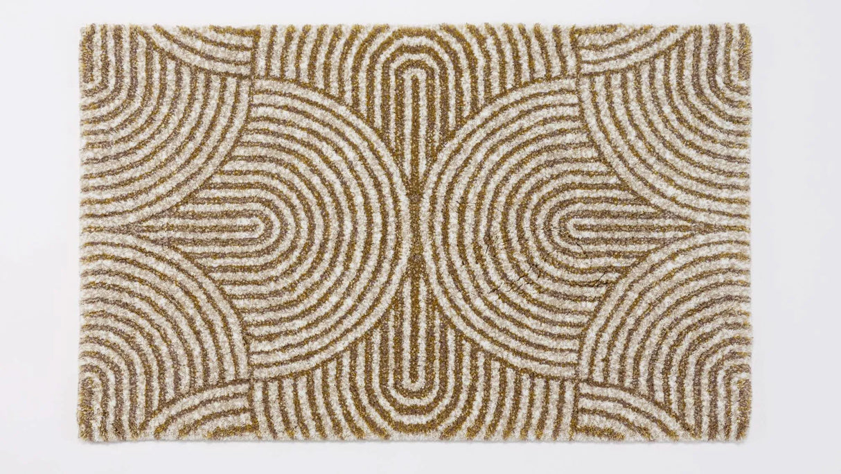 A&H Petal Bath Rug in 770 Linen - 23 x 39"