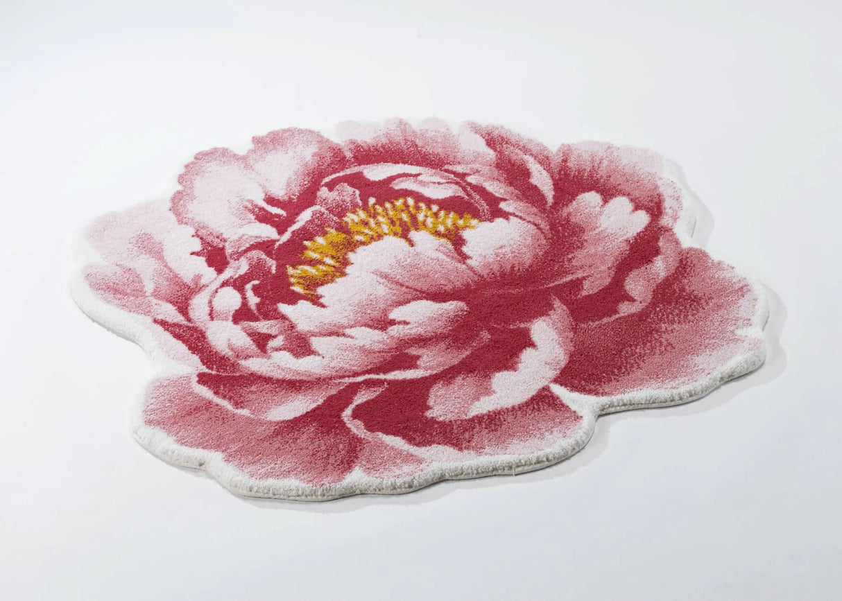 A&H Pivoine Bath Rug in 573 Flamingo, Round 39" Diam. - 100% Giza Egyptian Cotton Long Staple
