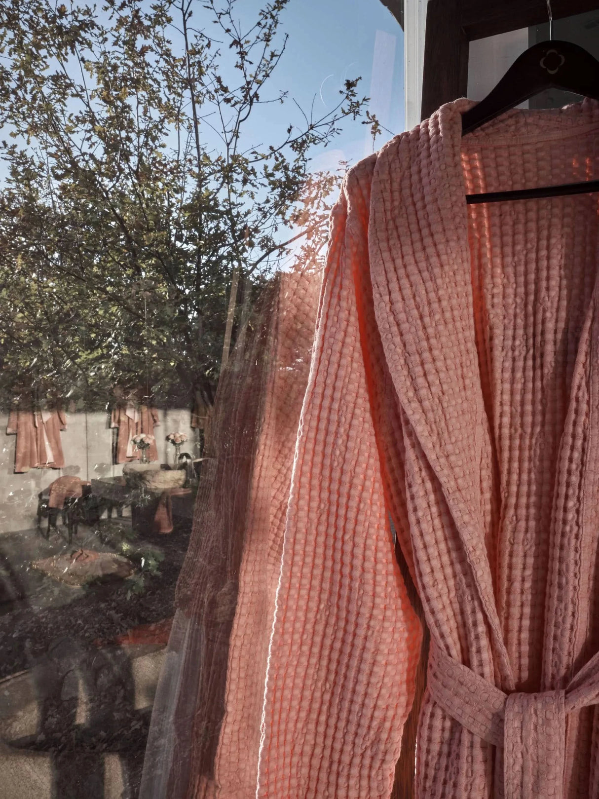 A&H Pousada Robe in 573 Flamingo