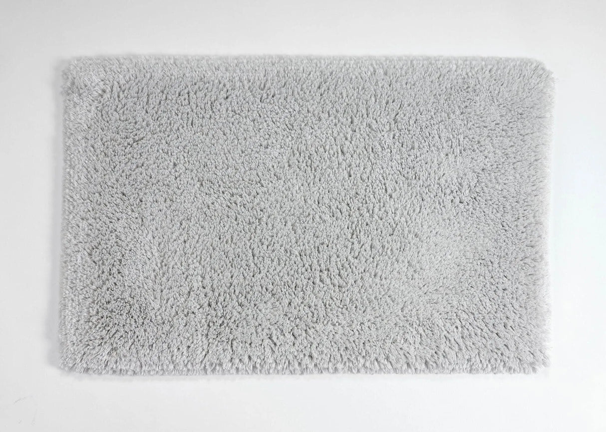 A&H Shag Rug in 992 Platinum