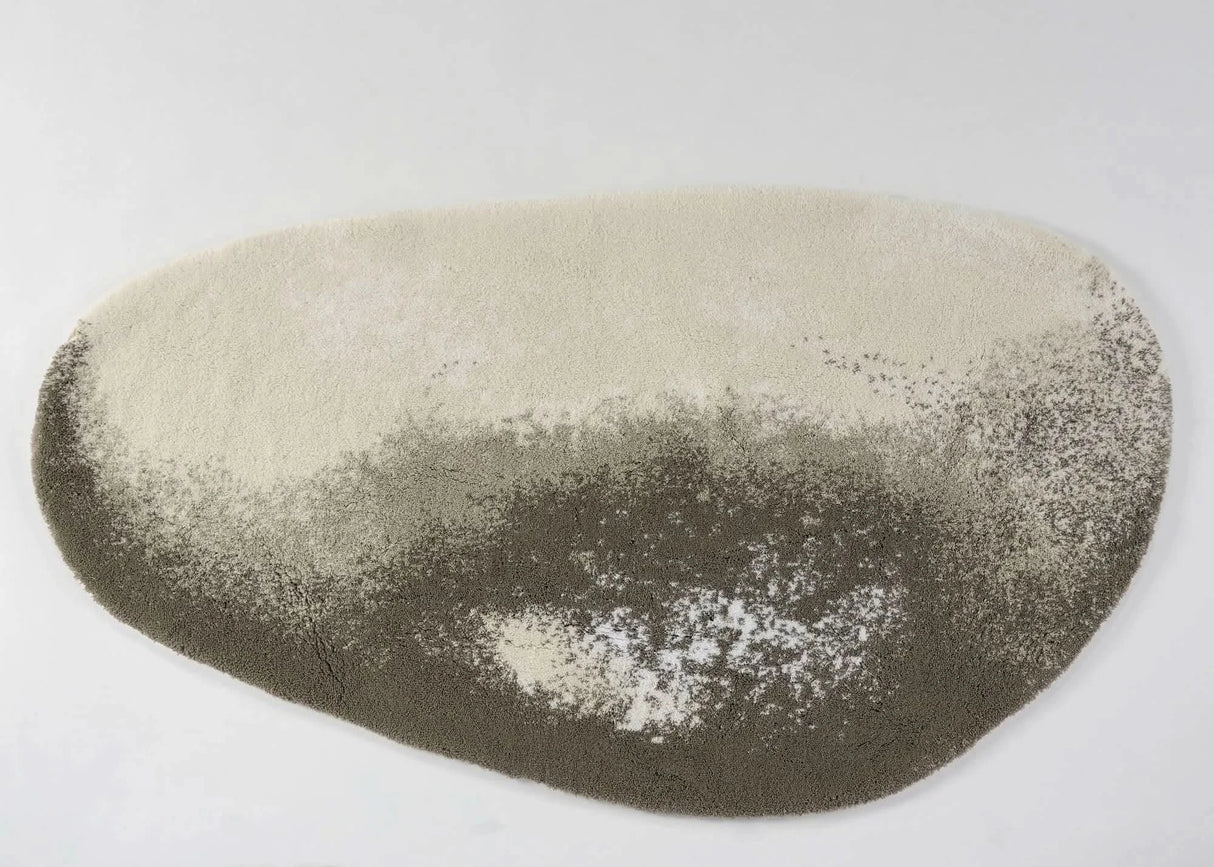 A&H Stone Bath Rug in 770 Linen, 27 x 47" | 70 x 120 cm