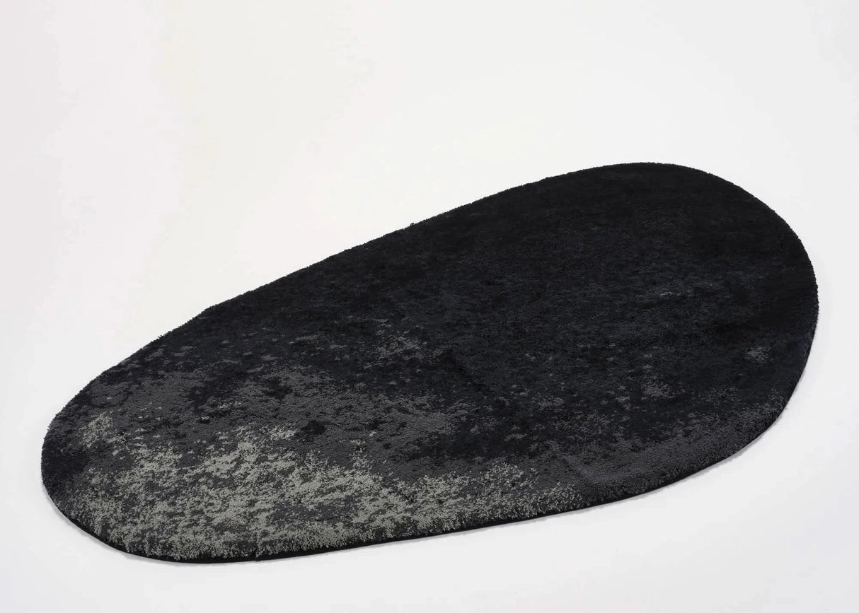 A&H Stone Bath Rug in 990 Black, 27 x 47" | 70 x 120 cm