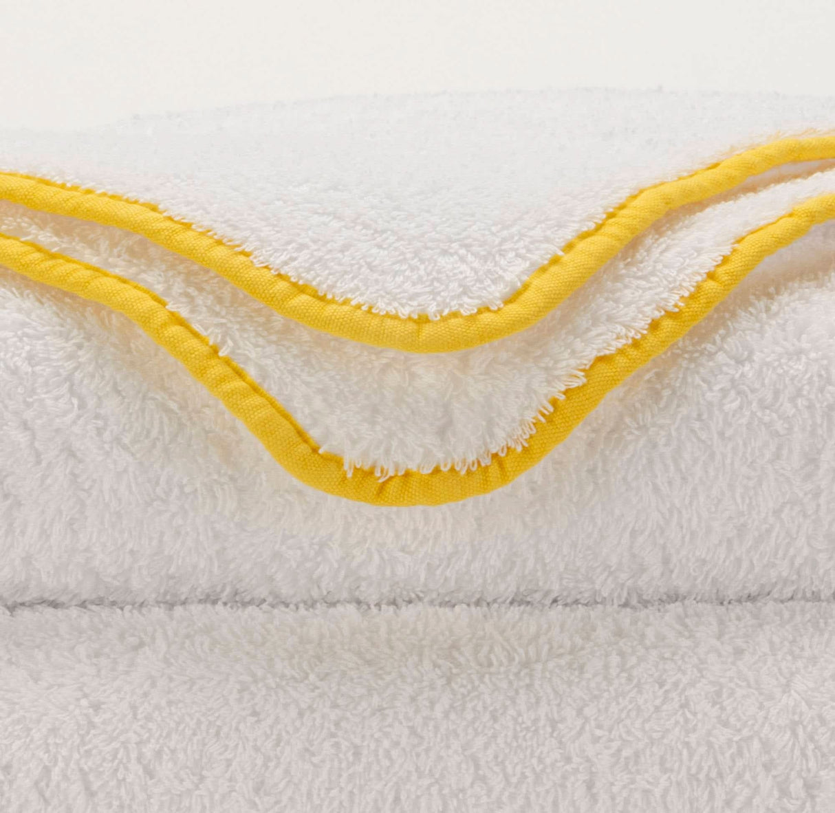 A&H Surf Towels in 830 Banane w/ 100 White base (Super Pile)