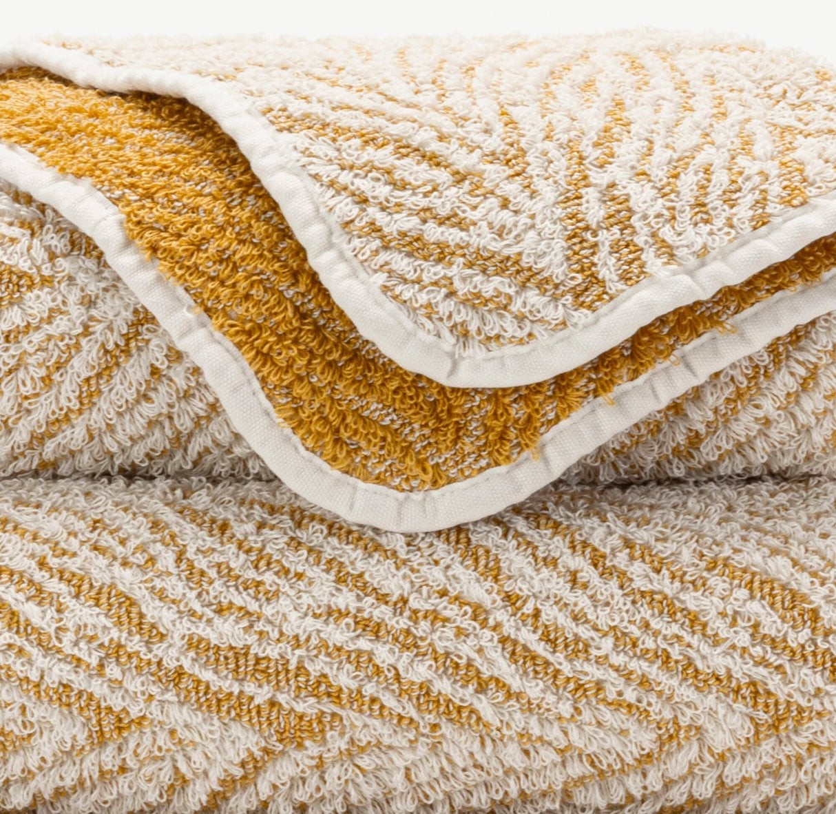 A&H Vasco Towels in 840 Gold
