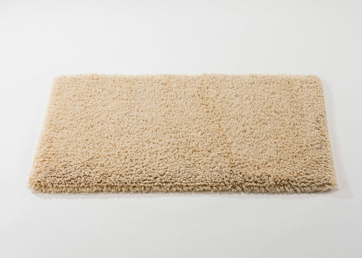 Shag Rug in 770 Linen