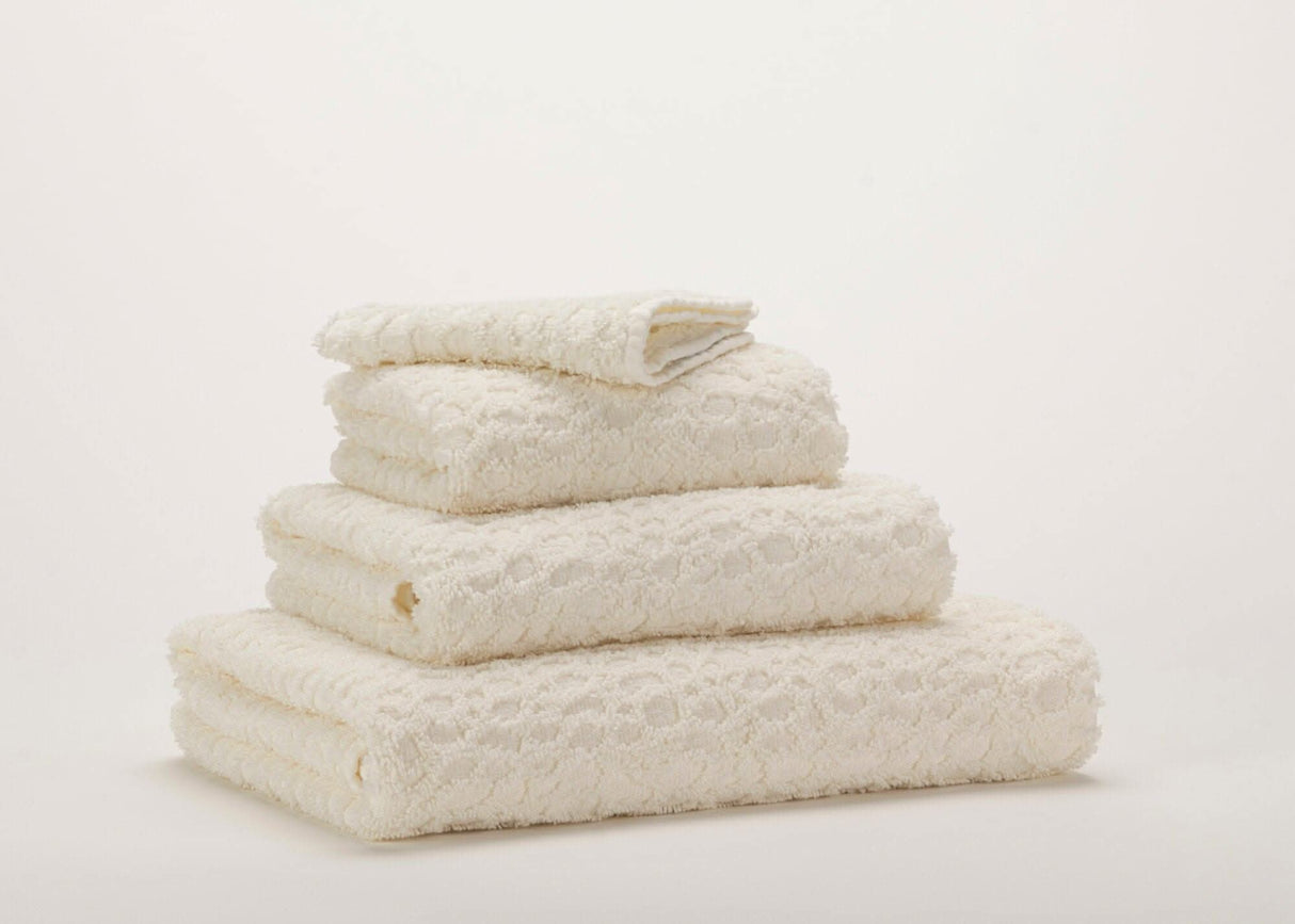 A&H Lodge Towels in 103 Ivory