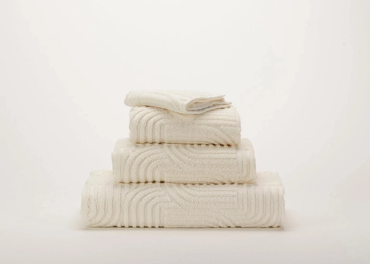 Abyss Olly Towels in 103 Ivory