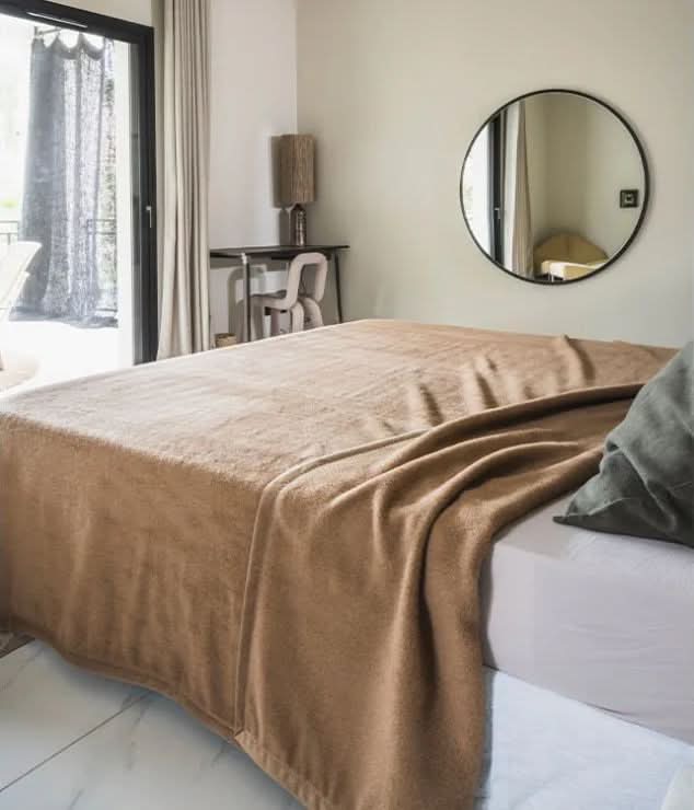 Camel Naturel, 100% Camel Hair blanket by Brun de Vian-Tiran