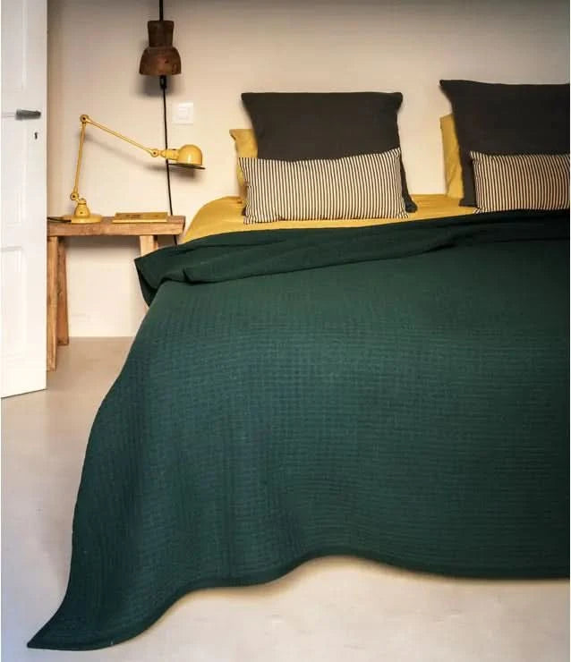 Nuage blanket in Pétrole by Brun de Vian-Tiran. Available in Canada & USA @ TMASC