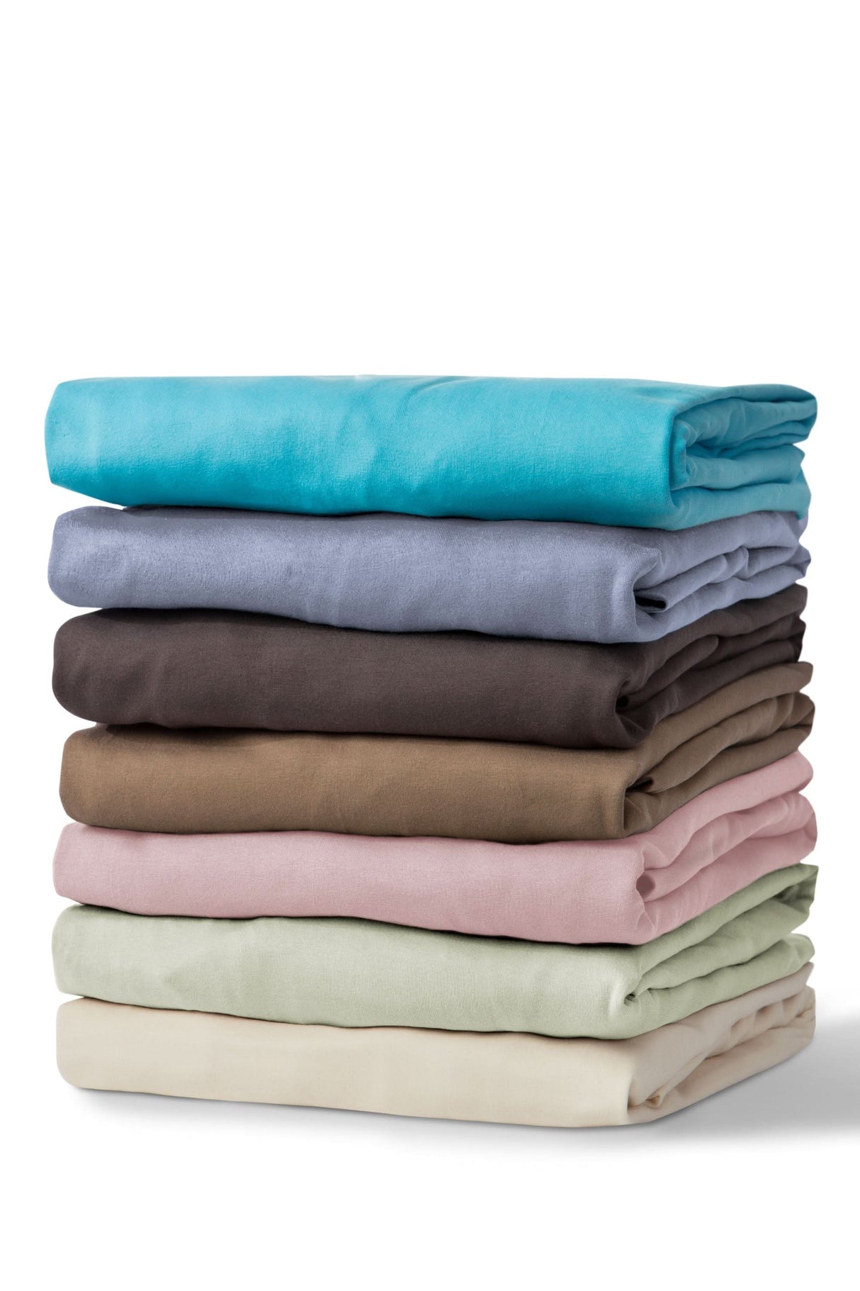 Formesse Bella Donna fitted sheets are an absolute joy to sleep on every night. They do not pill, and they do not wrinkle. Ever.