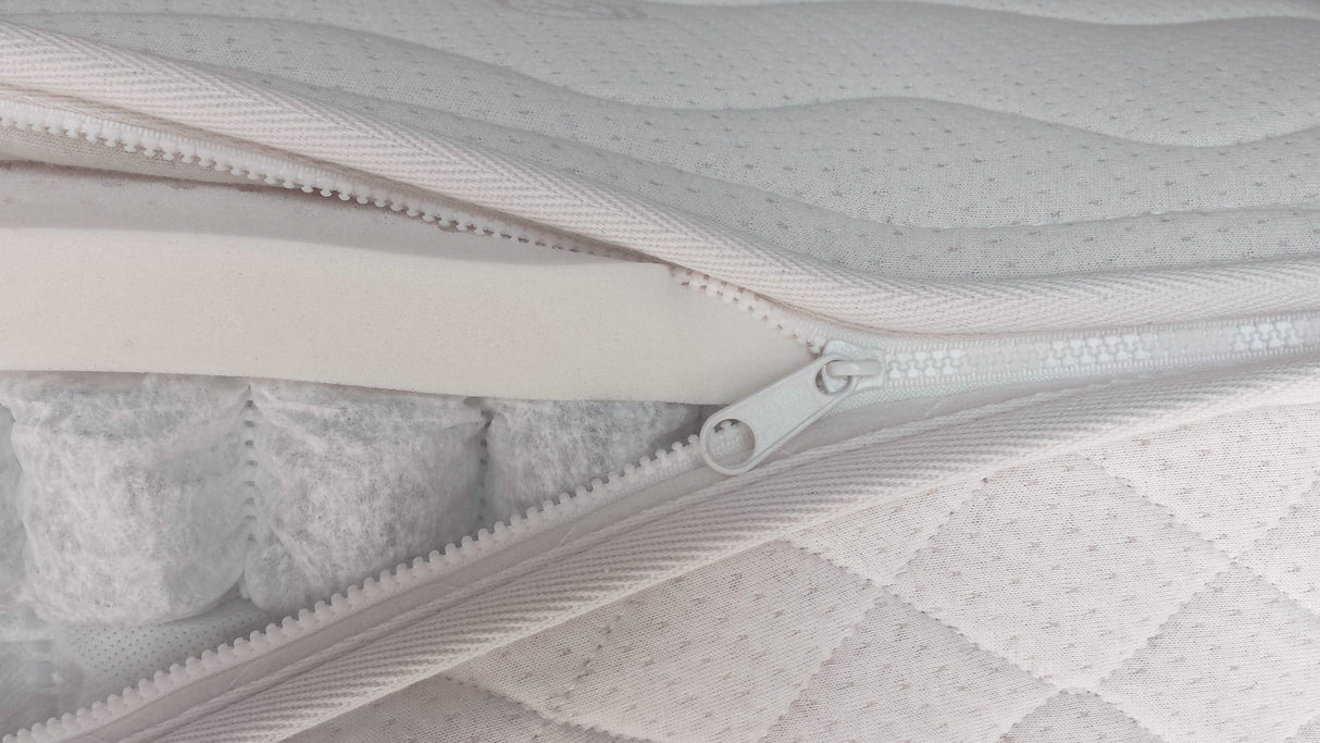 The zippered outer cover provides direct access to the internal components of our Berkeley Ergonomics mattresses