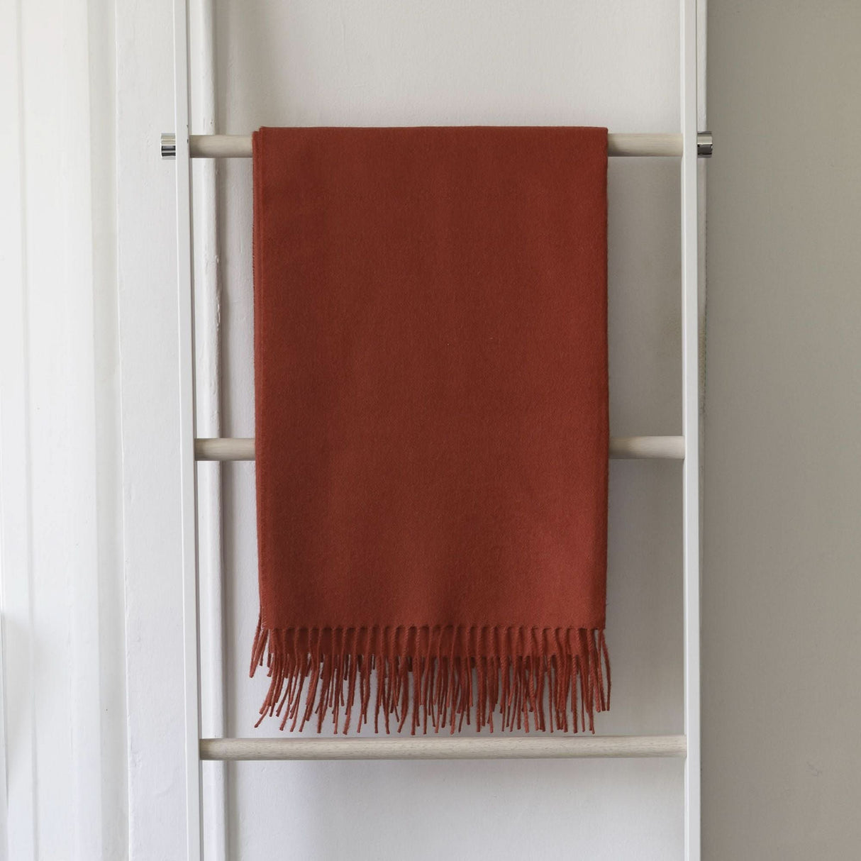 Alfie Alpaca Throw Blanket in Rouge