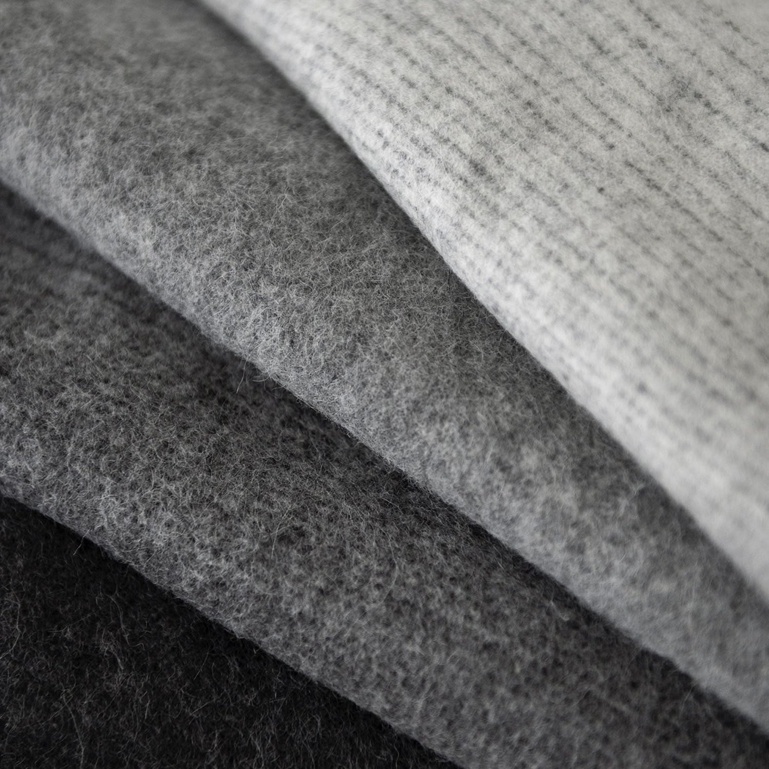 St Genève Aria Throw in Charcoal gradient colourway