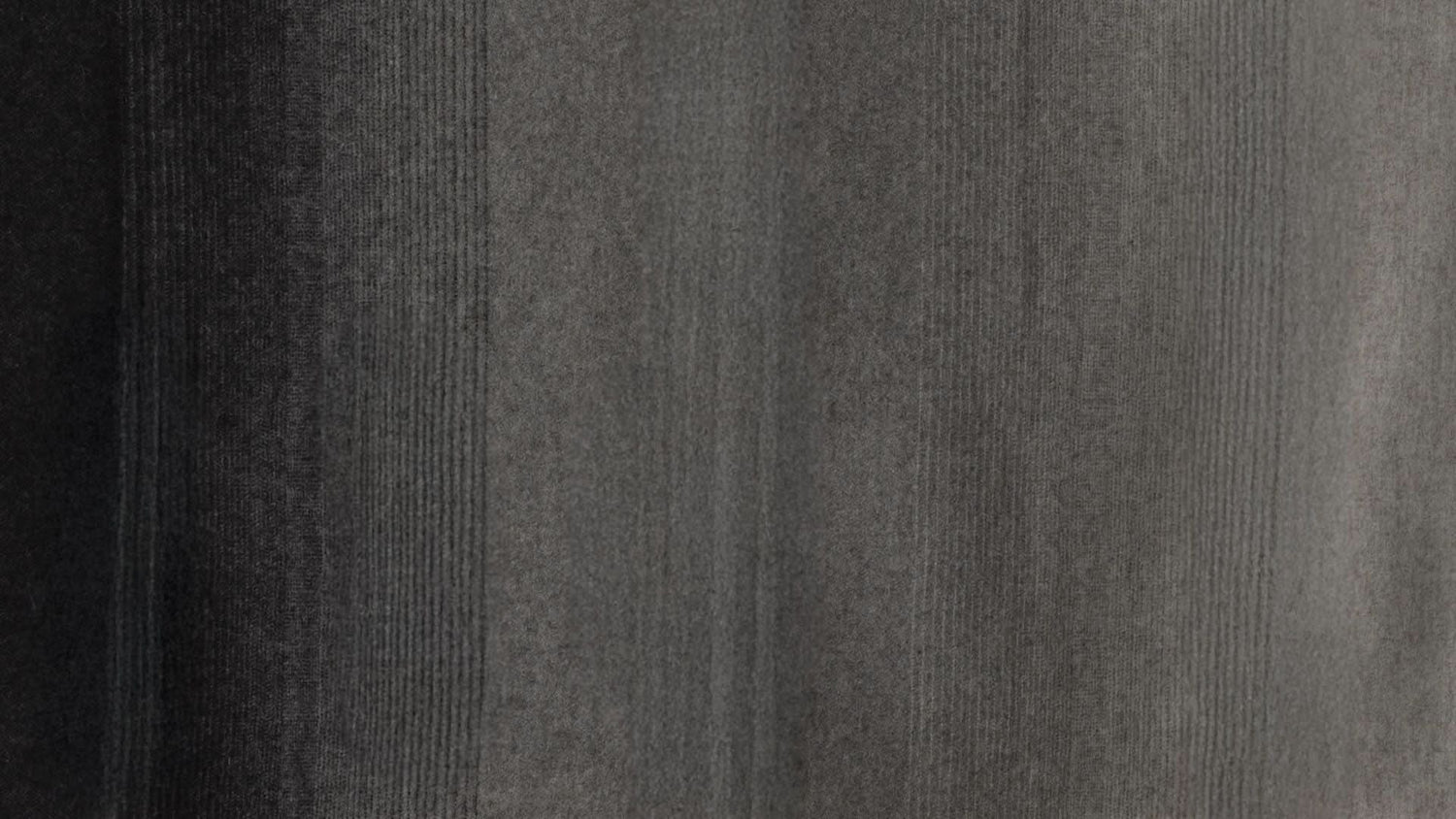 St Genève Aria Throw in Crimini gradient colourway