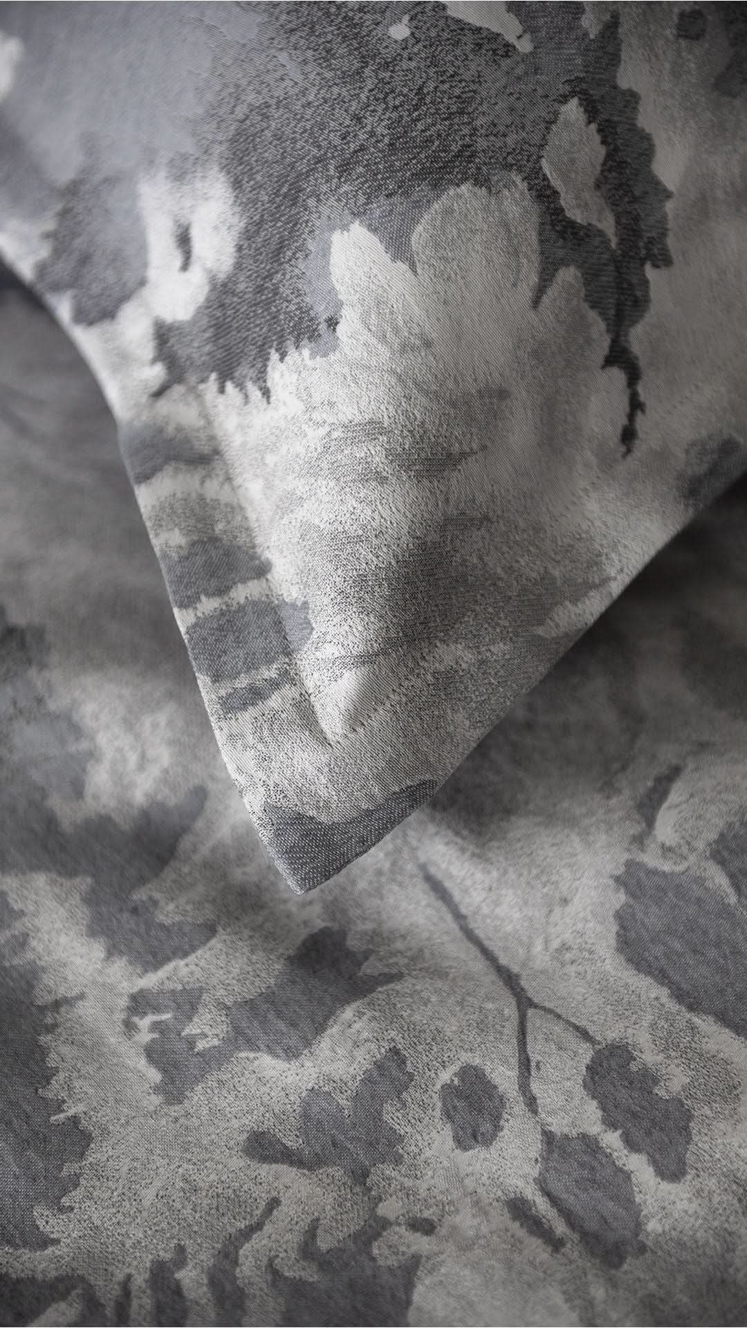 St Genève Blossom Duvet Cover in Moonlight colourway