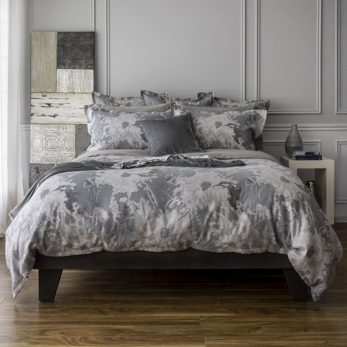 St Genève Blossom Duvet Cover in Moonlight colourway