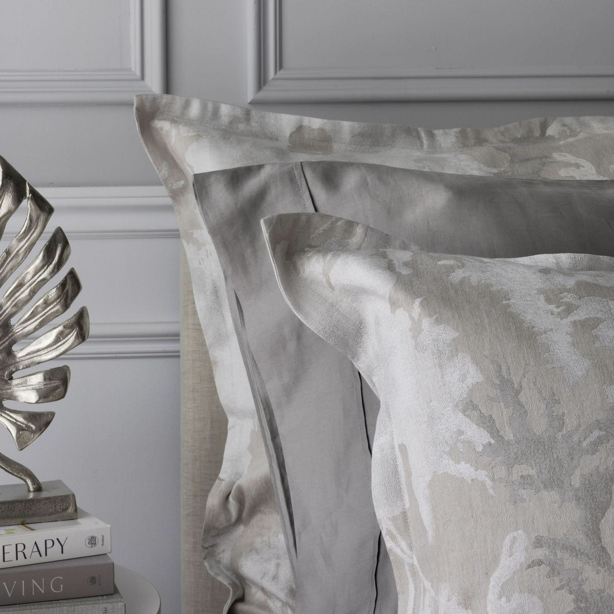 St Genève Blossom Duvet Cover in Oyster colourway