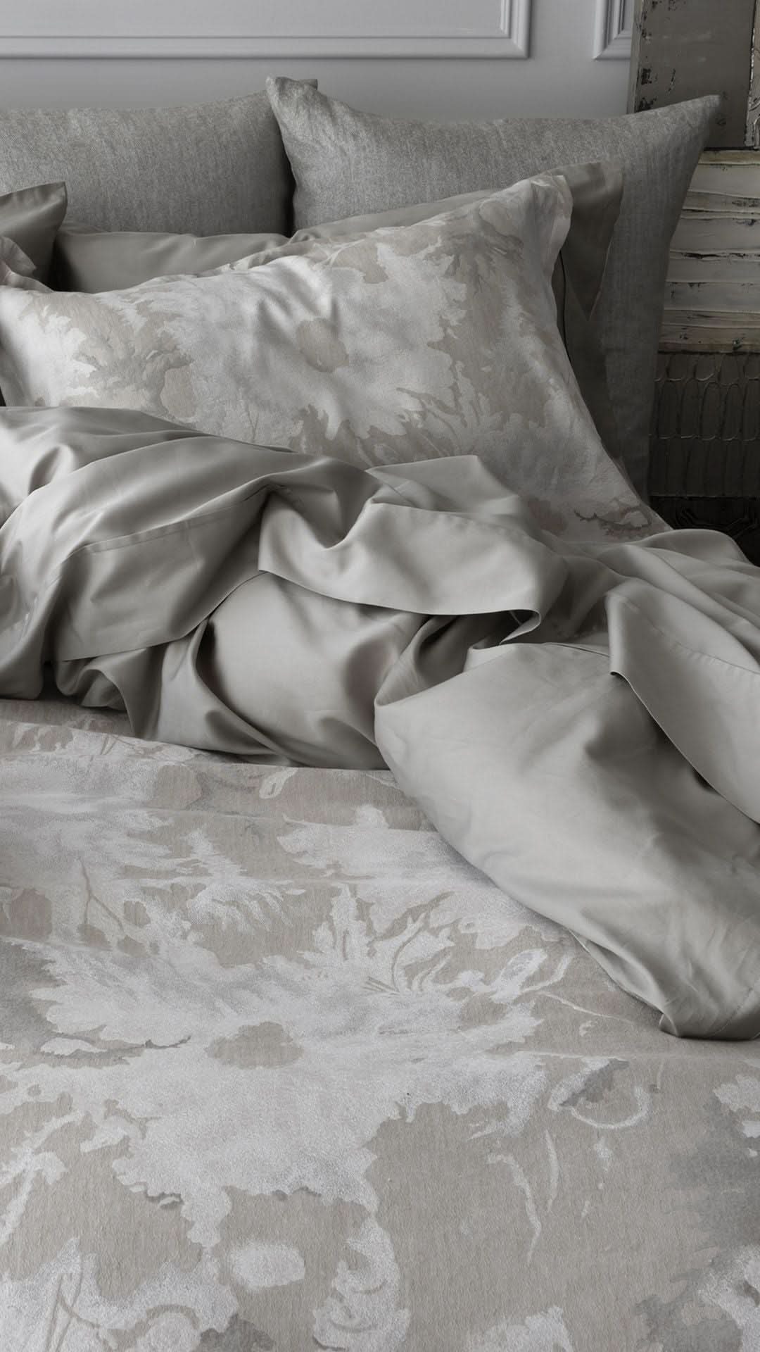 St Genève Blossom Duvet Cover in Oyster colourway