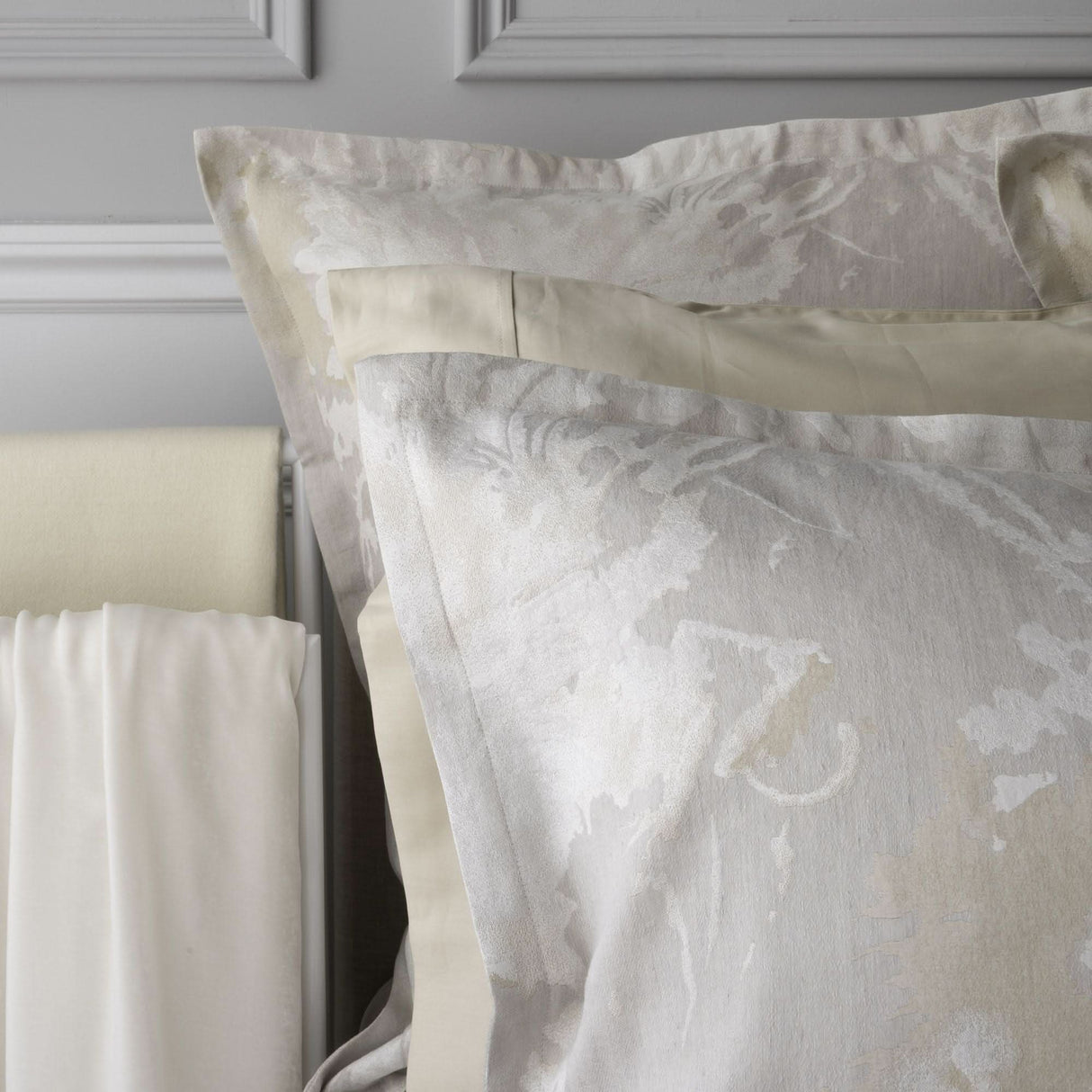 St Genève Blossom Duvet Cover in Parchment colourway