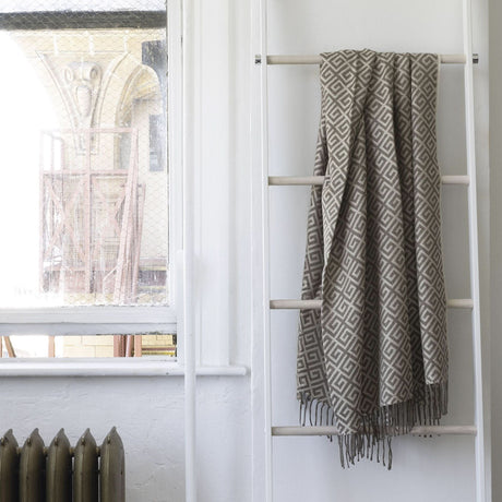 St Genève Bruno Throw in Almond colourway