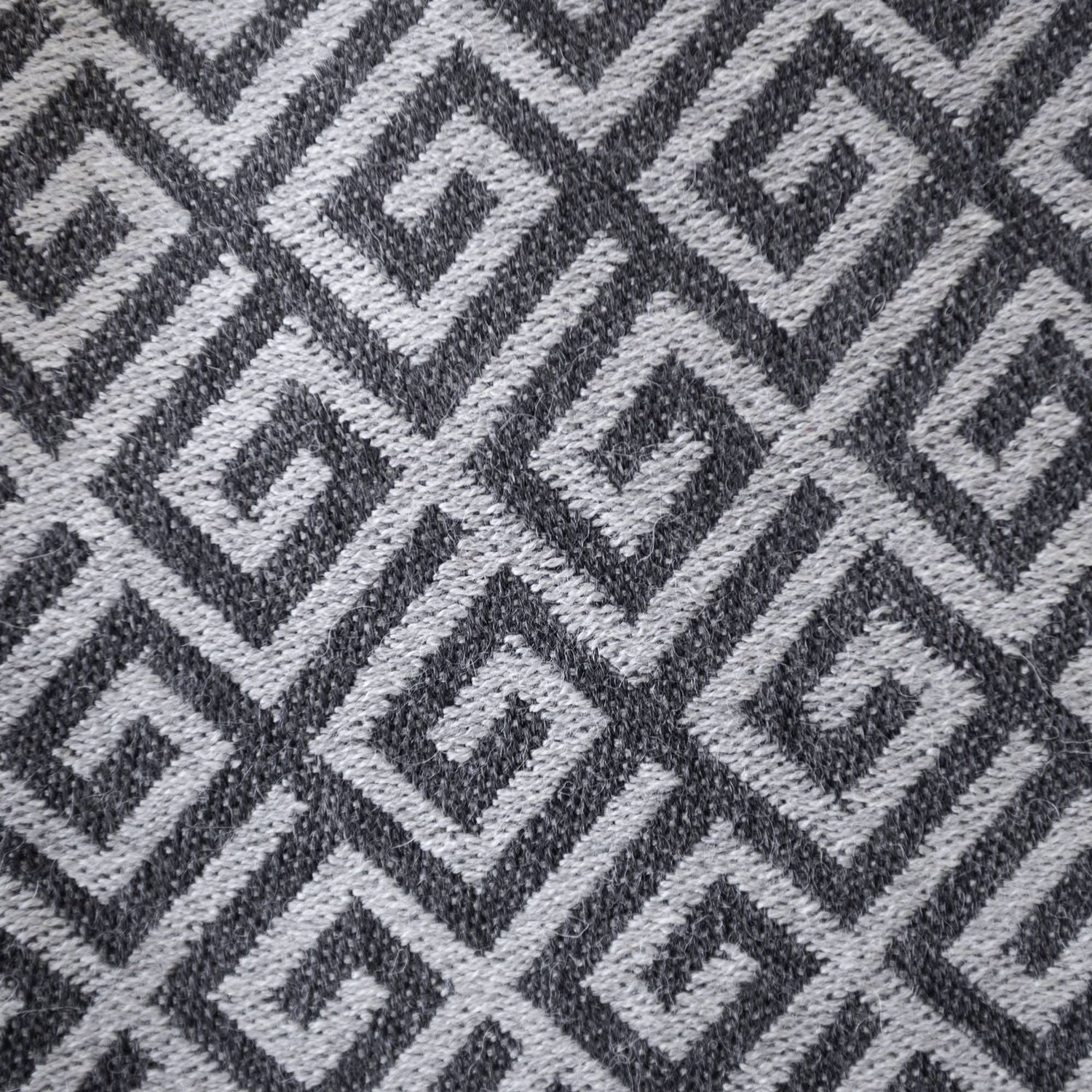 St Genève Bruno Throw in Charcoal colourway