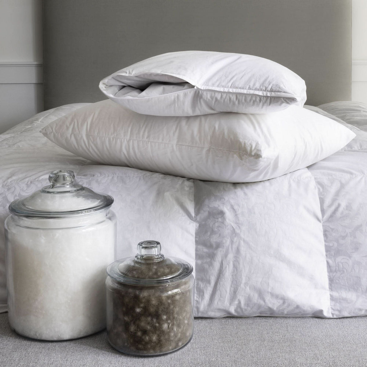 St Genève Eider Luxe pillows are uniquely constructed with a zippered outer Eiderdown envelope and a 1,000 loft Goose Down core for incredible support