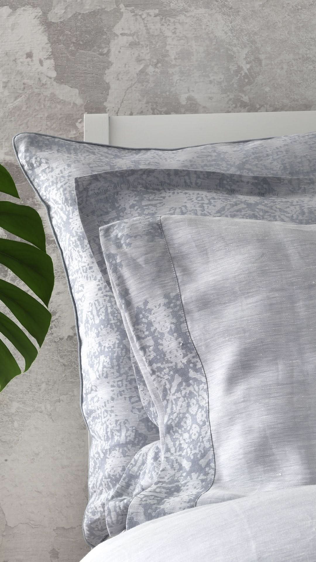 Fina Duvet Cover