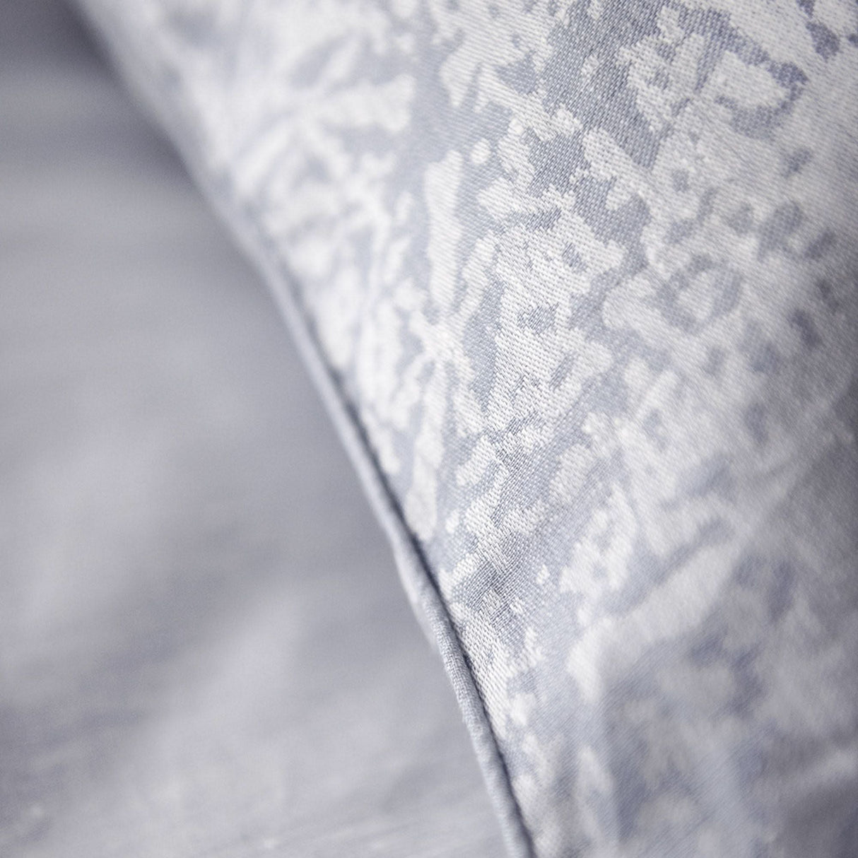 Fina Duvet Cover