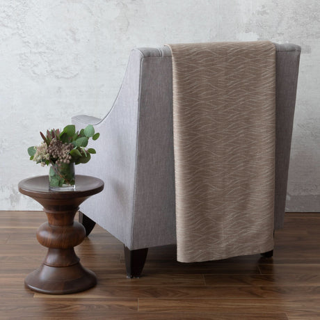 St Genève Hoxton Throws & Blankets in Driftwood colourway. Crafted from genuine Cashmere, cotton & silk