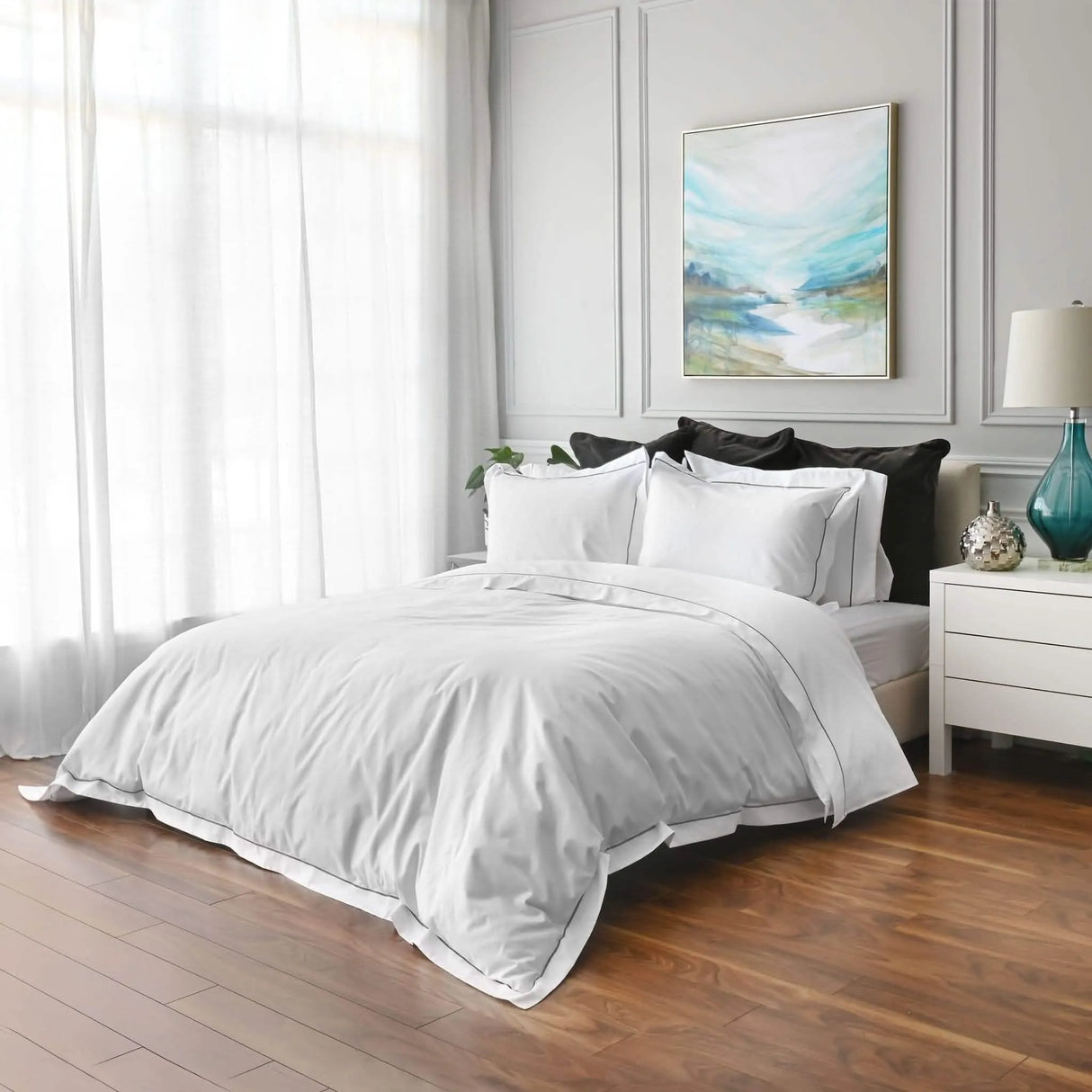 Imperial Hotel w/ Storm Grey 61353 Satin Stitch
