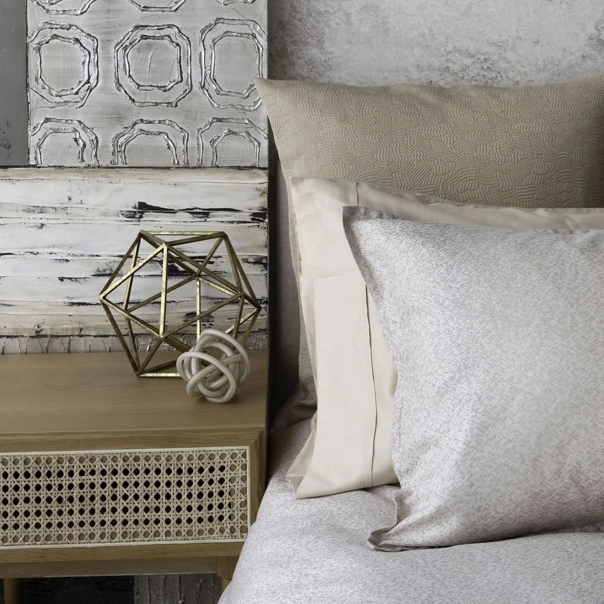St Genève Rio Duvet Cover in Pearl colourway