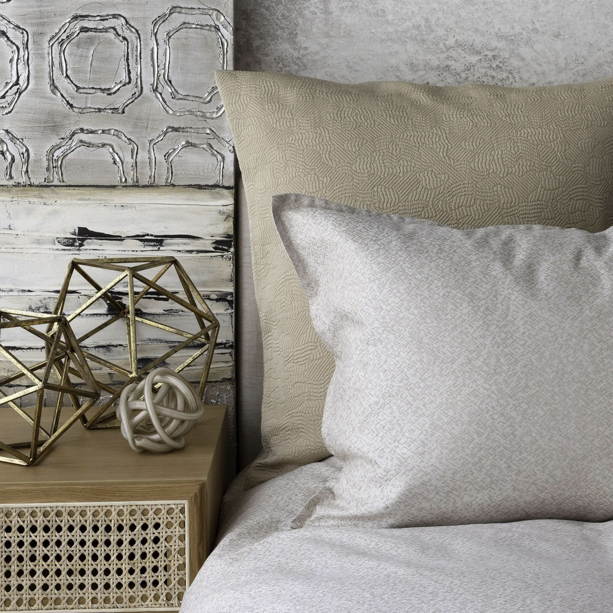 St Genève Rio Duvet Cover in Pearl colourway