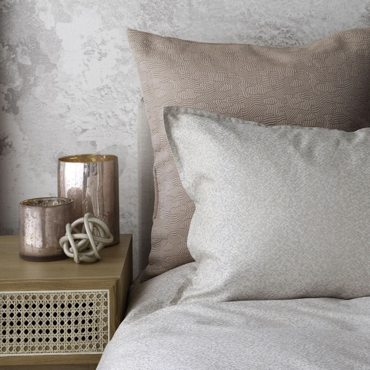 St Genève Rio Duvet Cover in Pearl colourway