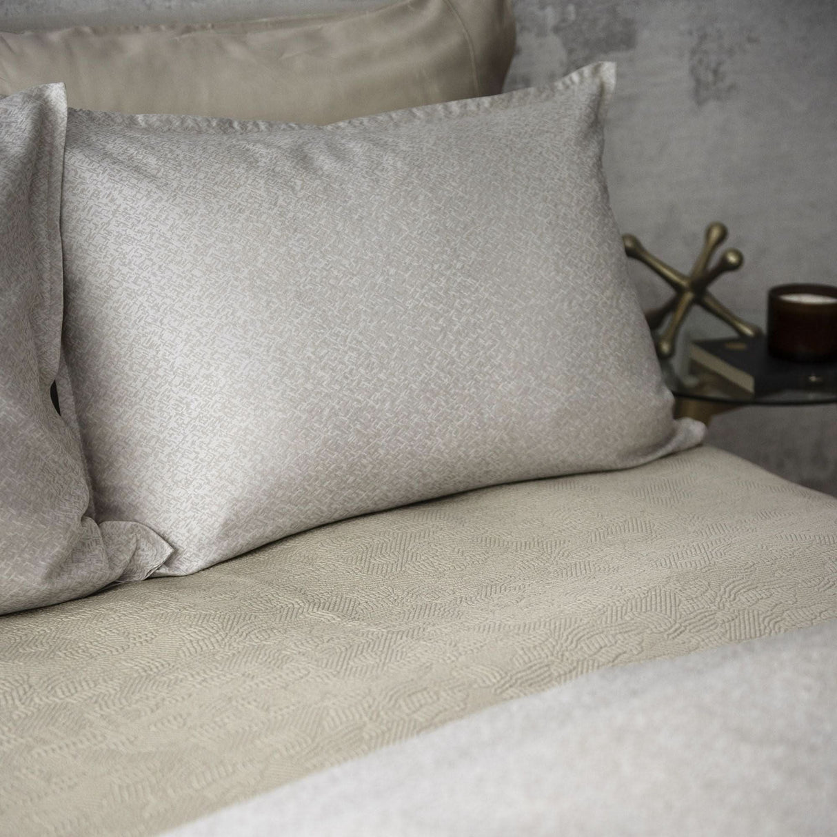 St Genève Rio Duvet Cover in Pearl colourway